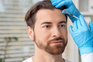 Från tunnhår till frodighet med individualiserad hårtransplantation